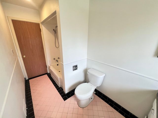 794 W Cliff Dr, Spokane, WA 99204