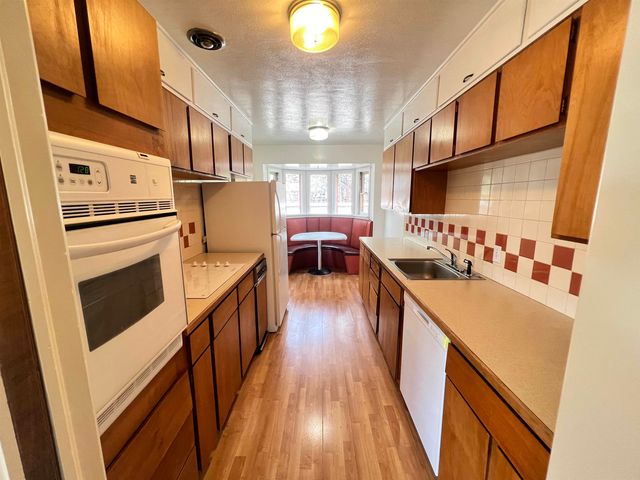 794 W Cliff Dr, Spokane, WA 99204