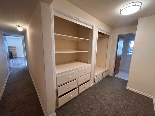 794 W Cliff Dr, Spokane, WA 99204