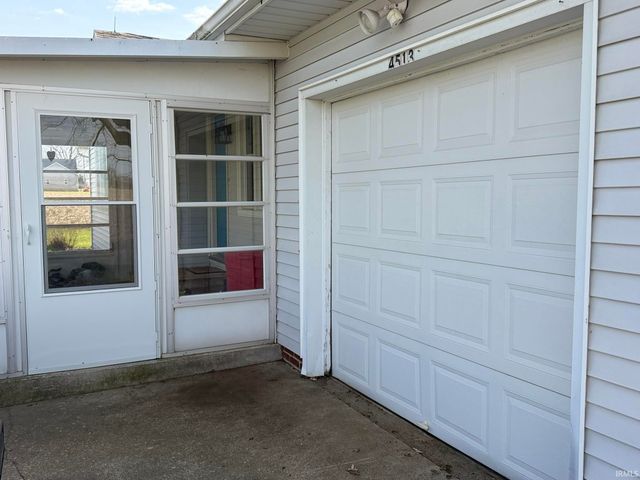 4513 S 700 W Road, Mentone, IN 46539