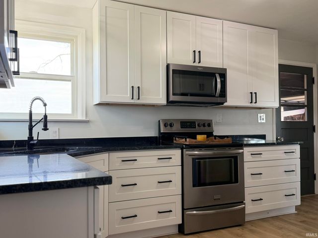 4513 S 700 W Road, Mentone, IN 46539