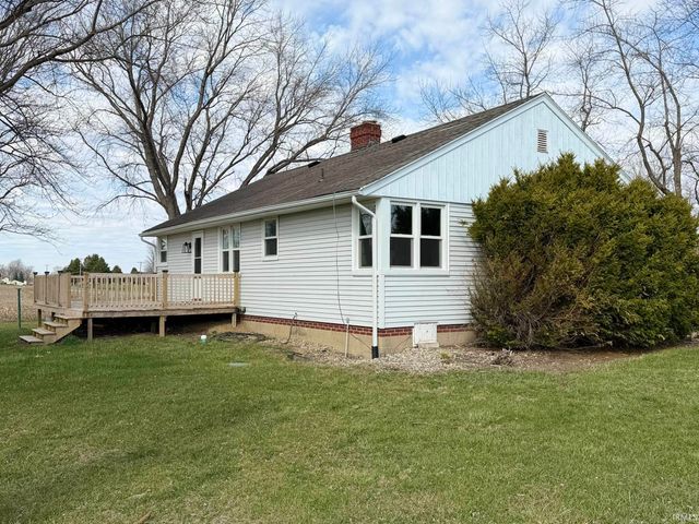 4513 S 700 W Road, Mentone, IN 46539