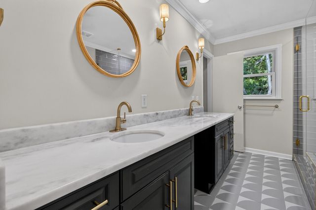 1070 Pine Street, Hanahan, SC 29410