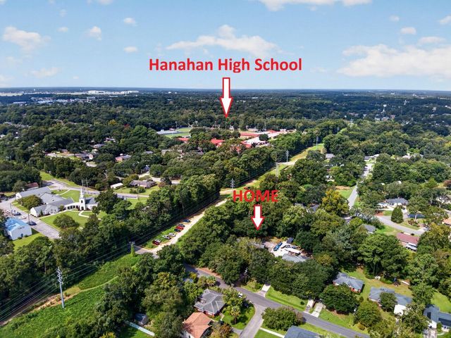 1070 Pine Street, Hanahan, SC 29410