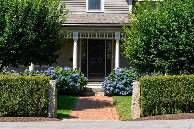 70 School Street, Manchester, MA 01944