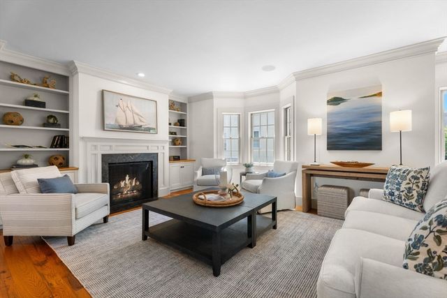 70 School Street, Manchester, MA 01944