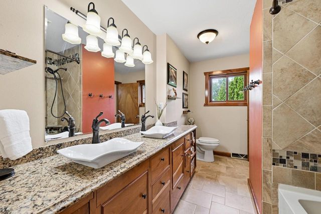 4751 E Oakview DRIVE, Milton, WI 53563