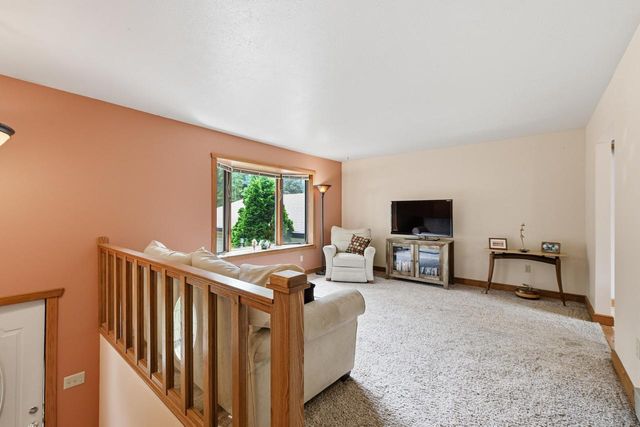 4751 E Oakview DRIVE, Milton, WI 53563