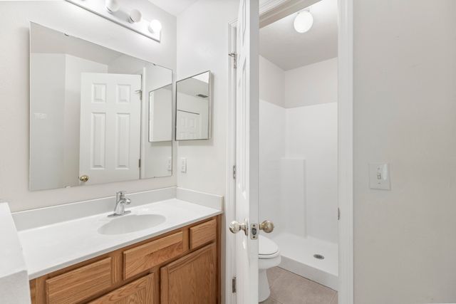 2575 SW 12th Sq Square SW, Vero Beach, FL 32968