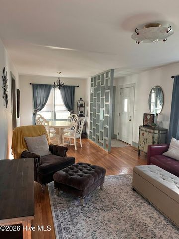 1607 E Berkley Road, Greenville, NC 27858