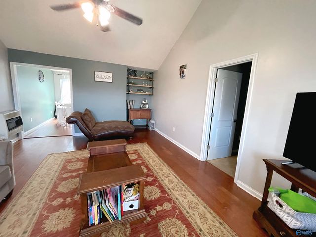 40 Walley Drive, Arab, AL 35016