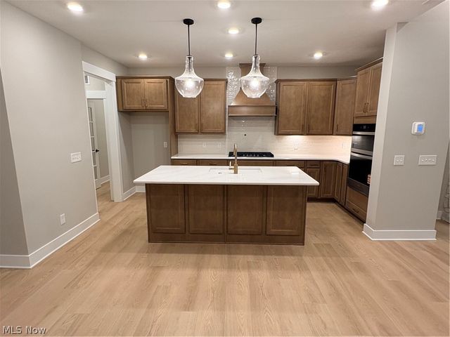 4151 Averi Lane, Orange, OH 44122