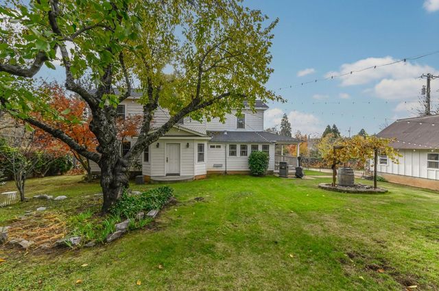 433 E Highway 4, Murphys, CA 95247