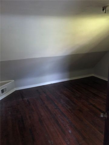 200 Howard St, Penn Hills, PA 15235