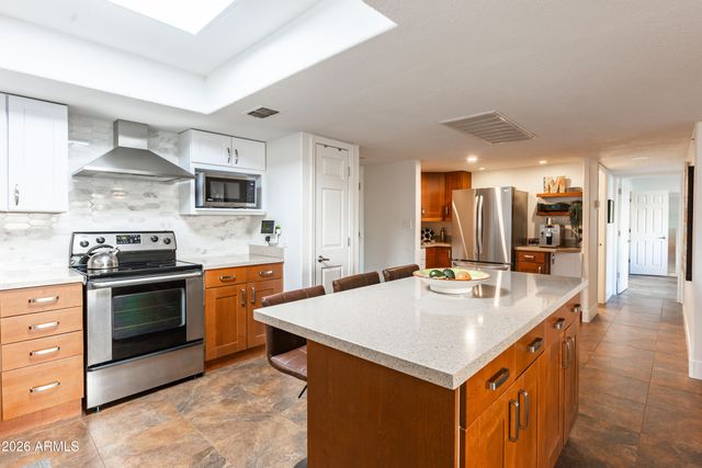 7830 E CAMELBACK Road 102, Scottsdale, AZ 85251