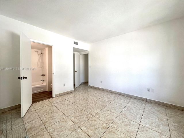 444 NW 84th Street 444, Miami, FL 33150