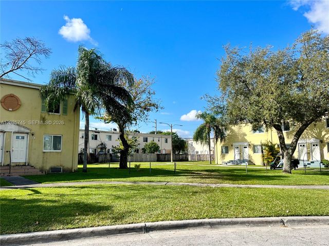 444 NW 84th Street 444, Miami, FL 33150