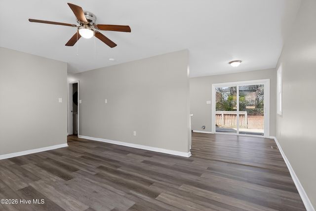 309 Lakewood Drive, Jacksonville, NC 28546