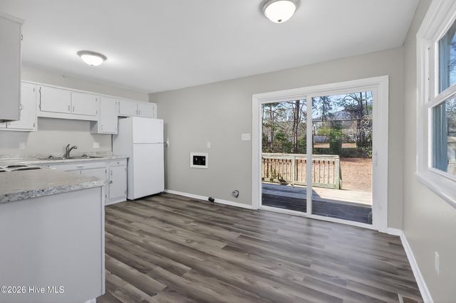 309 Lakewood Drive, Jacksonville, NC 28546