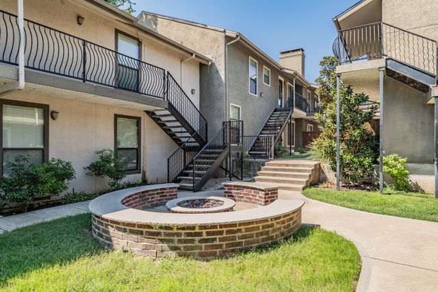 5816 Birchbrook Drive 124, Dallas, TX 75206