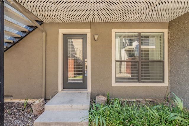 5816 Birchbrook Drive 124, Dallas, TX 75206