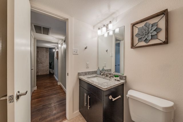 5816 Birchbrook Drive 124, Dallas, TX 75206