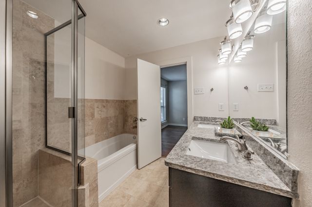 5816 Birchbrook Drive 124, Dallas, TX 75206