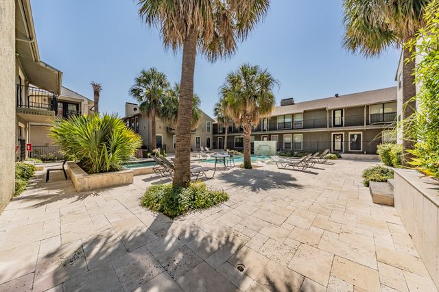 5816 Birchbrook Drive 124, Dallas, TX 75206