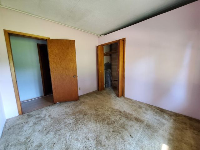 606 11th Avenue, Vinton, IA 52349