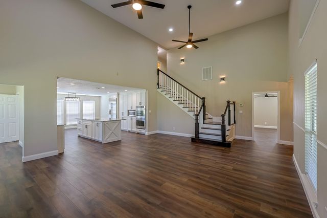 1066 Tafelski Road, New Waverly, TX 77358