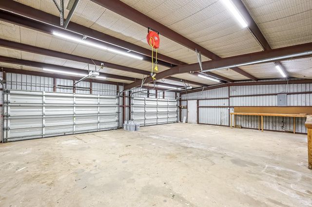 1066 Tafelski Road, New Waverly, TX 77358