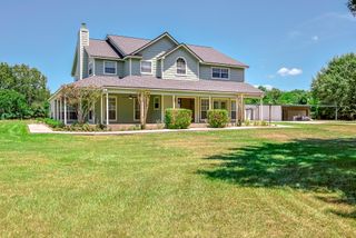 1066 Tafelski Road, New Waverly, TX 77358