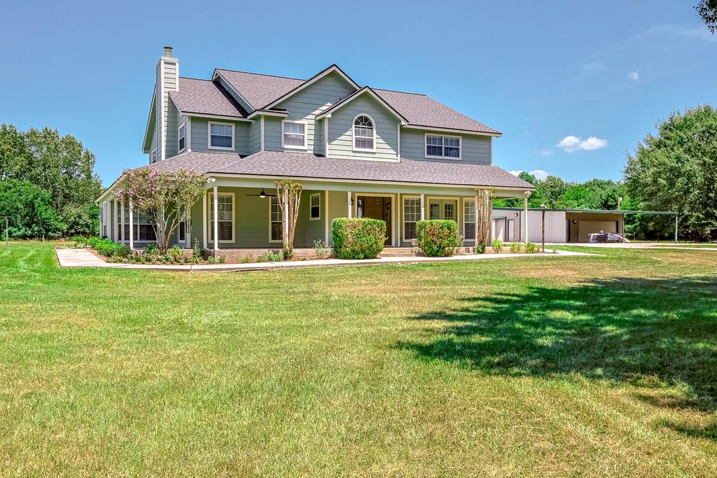 1066 Tafelski Road, New Waverly, TX 77358