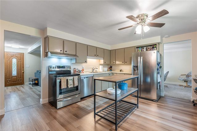 4155 Ridgetop Drive, Bellbrook, OH 45305