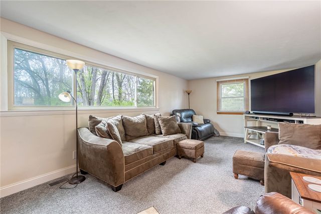 4155 Ridgetop Drive, Bellbrook, OH 45305