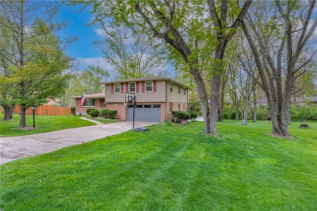 4155 Ridgetop Drive, Bellbrook, OH 45305