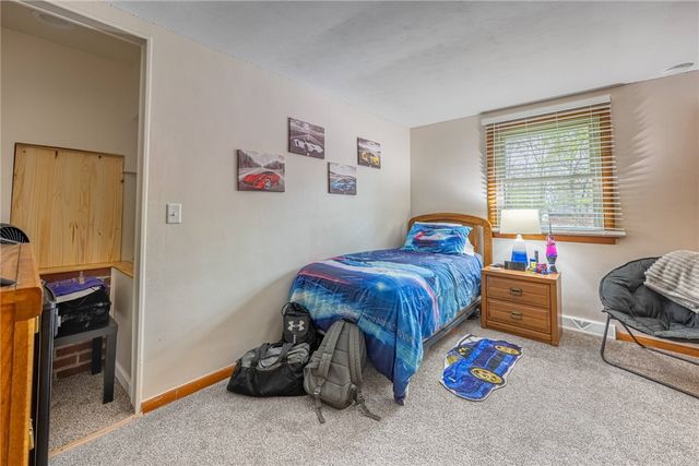 4155 Ridgetop Drive, Bellbrook, OH 45305