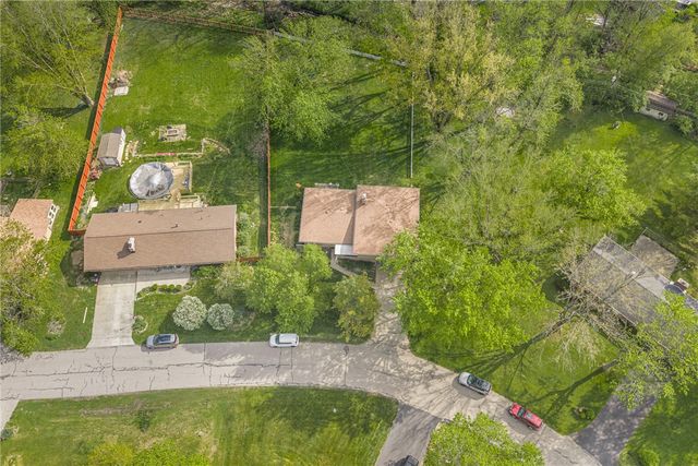 4155 Ridgetop Drive, Bellbrook, OH 45305