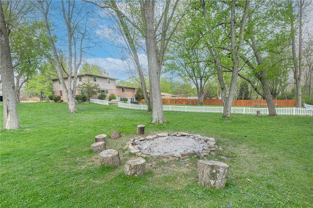 4155 Ridgetop Drive, Bellbrook, OH 45305
