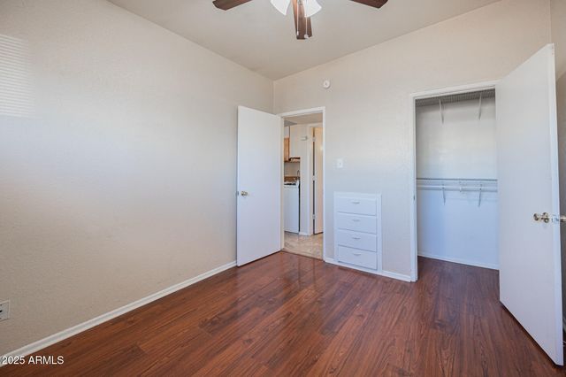 903 S KENWOOD Circle 1, Tempe, AZ 85281
