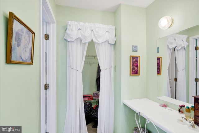 63 MARPLE DR, Philadelphia, PA 19115