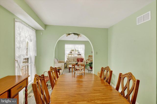 63 MARPLE DR, Philadelphia, PA 19115