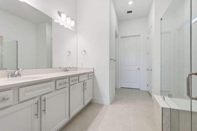 10550 Northbrook Circle, Palm Beach Gardens, FL 33412