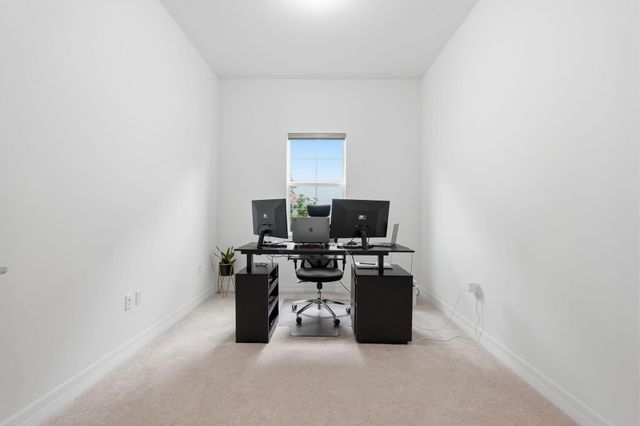 10550 Northbrook Circle, Palm Beach Gardens, FL 33412