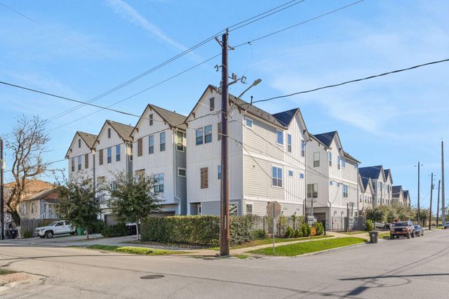 1526 Chestnut Street, Houston, TX 77009