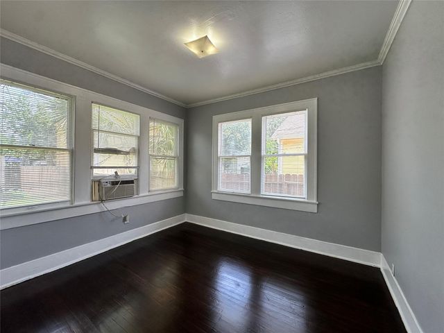 4430 Bell Street 1, Houston, TX 77023