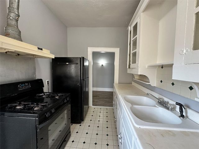 4430 Bell Street 1, Houston, TX 77023