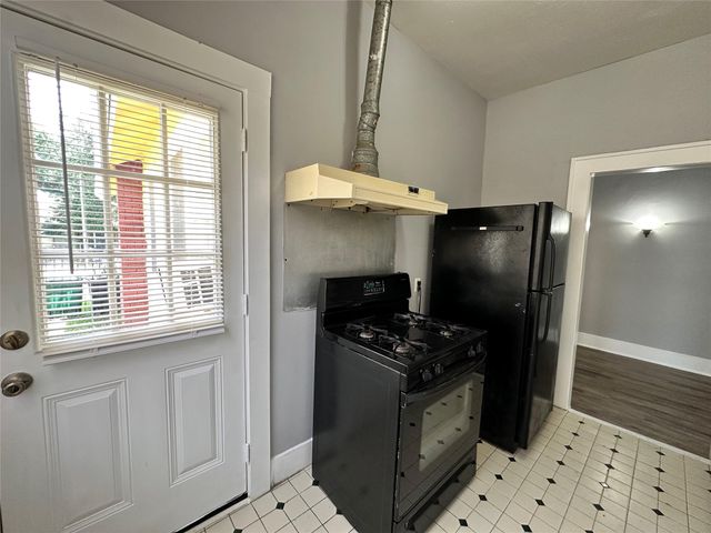 4430 Bell Street 1, Houston, TX 77023