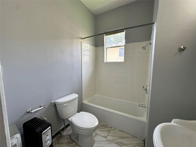 4430 Bell Street 1, Houston, TX 77023