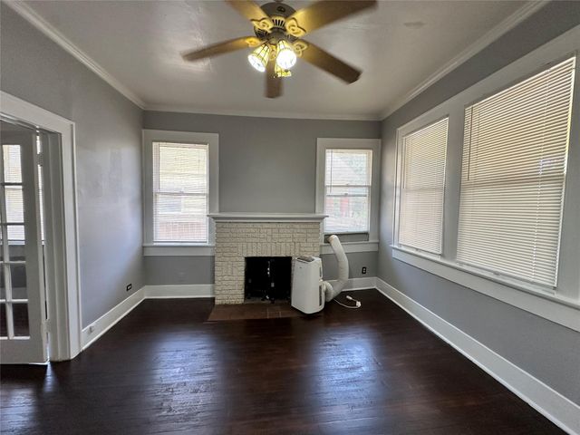 4430 Bell Street 1, Houston, TX 77023